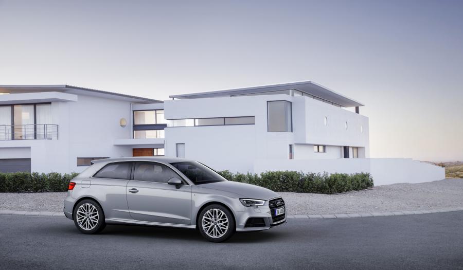  Audi A3 2.0 TDI Quattro S-Line (8V) 2016 года  (фото 5 из 18)